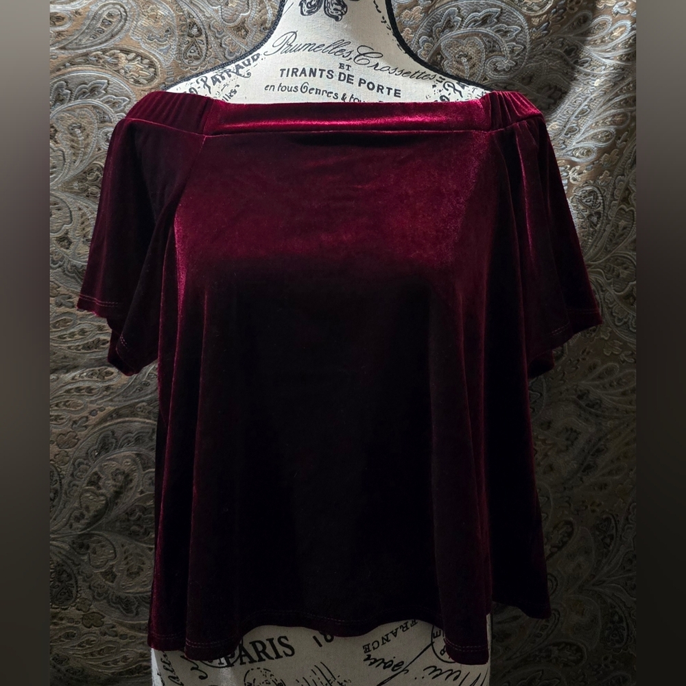 Women's red satin top
